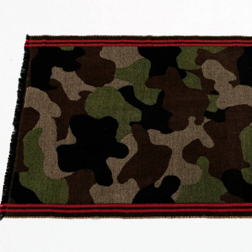Womens oversizec Camo Print oblong Scarf / Wrap red stripes - Picture 5 of 5